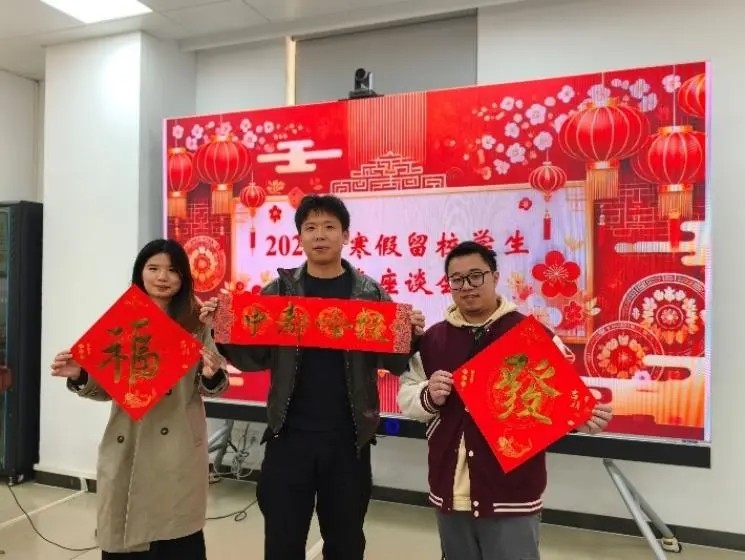 已移除此图像。由于安全原因,仅允许来自本地域的图像。 已移除图像。
